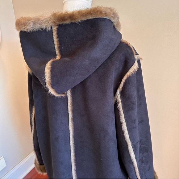 Dennis Basso Faux Fur and Suede Winter Coat Reversible Brown and Black Size Lg - Picture 6 of 9
